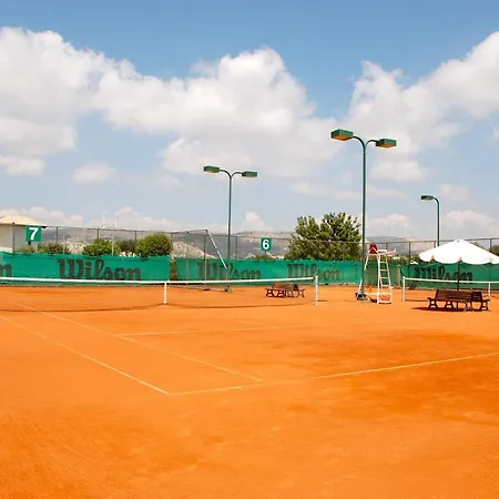 Appartement 2 Bedroom Asulon With Communal Pools, Aphrodite Hills