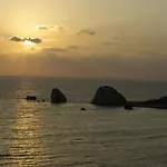 2 Bedroom Asulon With Communal Pools, Aphrodite Hills Kouklia