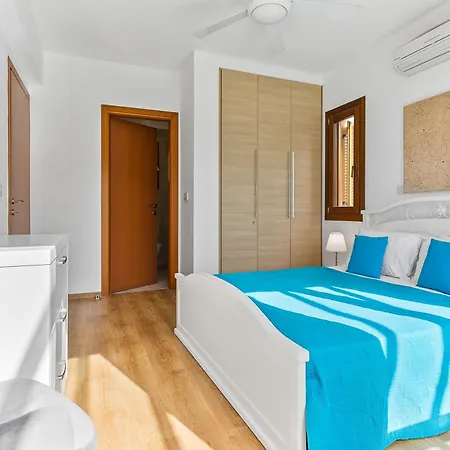 Lejlighed 2 Bedroom Asulon With Communal Pools, Aphrodite Hills Kouklia