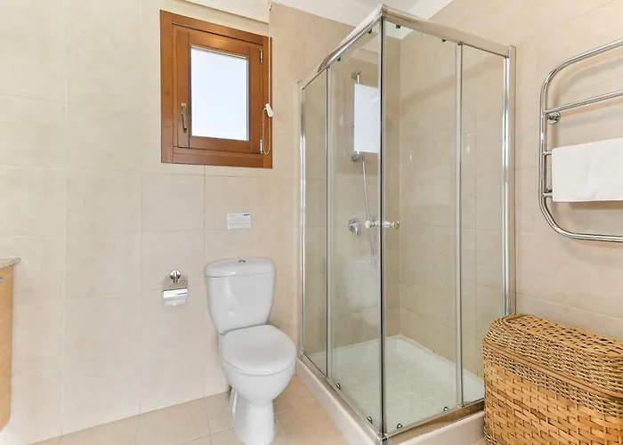 2 Bedroom Asulon With Communal Pools, Aphrodite Hills