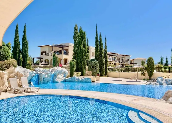 2 Bedroom Asulon With Communal Pools, Aphrodite Hills